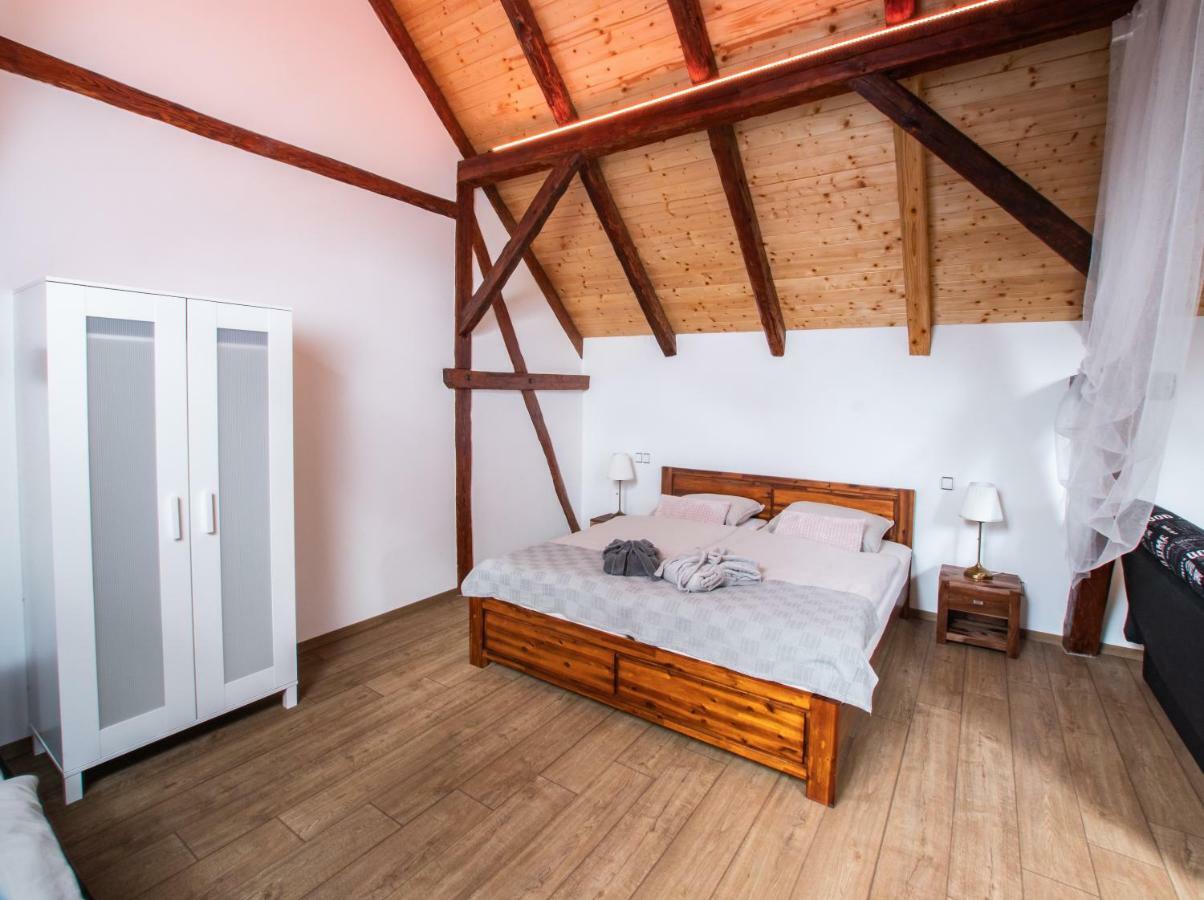Penzion Na Barokni Ceste Wellness & Spa Plasy Экстерьер фото